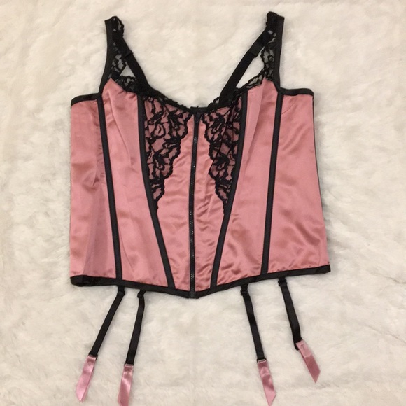 SATIN AND CHOPPER BAR LACE CORSET - Picture 2 of 7